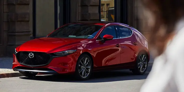 Mazda 3 Giảm Giá: Cập Nhật Tin Tức Mới Nhất & Những Điều Cần Biết