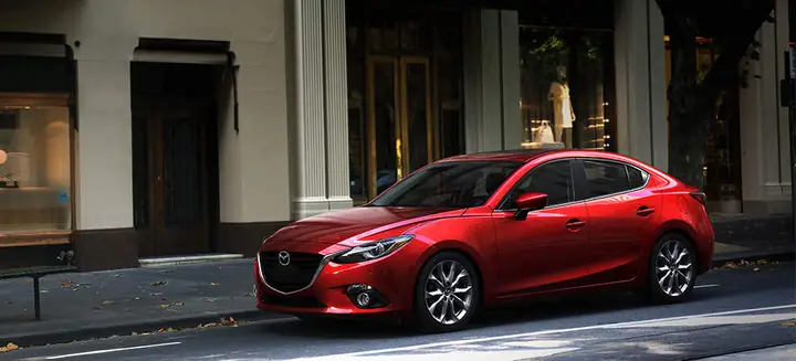Mazda 3 Giảm Tiền Mặt Tháng 11/2016: Thông Tin Đầy Đủ Cho Người Mua Xe Cũ
