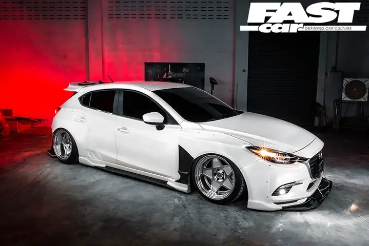 Hướng Dẫn Tùy Biến Mazda 3 Hatchback: Các Bước & Phụ Kiện Cần Thiết Hướng Dẫn Tùy Biến Mazda 3 Hatchback: Các Bước & Phụ Kiện Cần Thiết