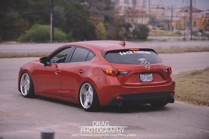 Hướng Dẫn Tùy Chỉnh Custom Mazda 3 Stance: Bước Đầu Đến Cuối