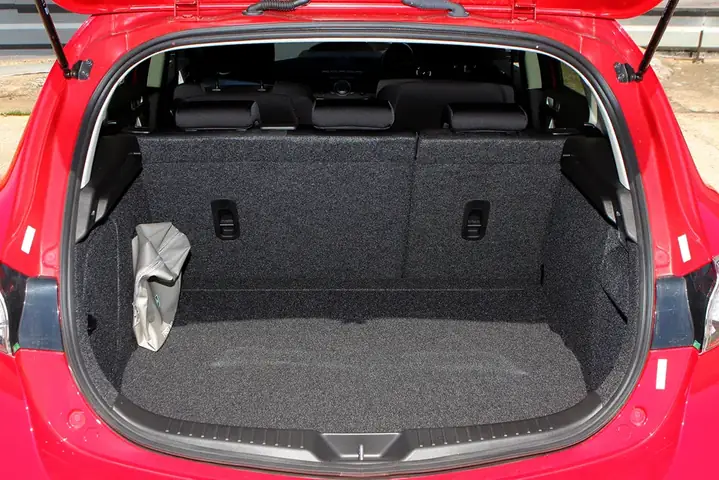 Khoang Hành Lý Mazda 3 Hatchback: Dung Tích, Kích Thước Và Mẹo Sử Dụng