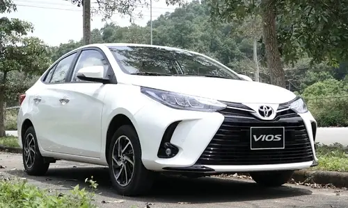 So Sánh Mazda 3 Vs Toyota Vios: Ưu Nhược Điểm Cho Người Mua