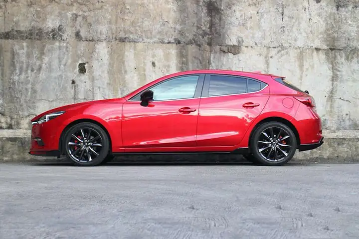 Mua Mazda 3 Màu Đỏ: Hướng Dẫn Giá, Chọn Nơi Bán Uy Tín