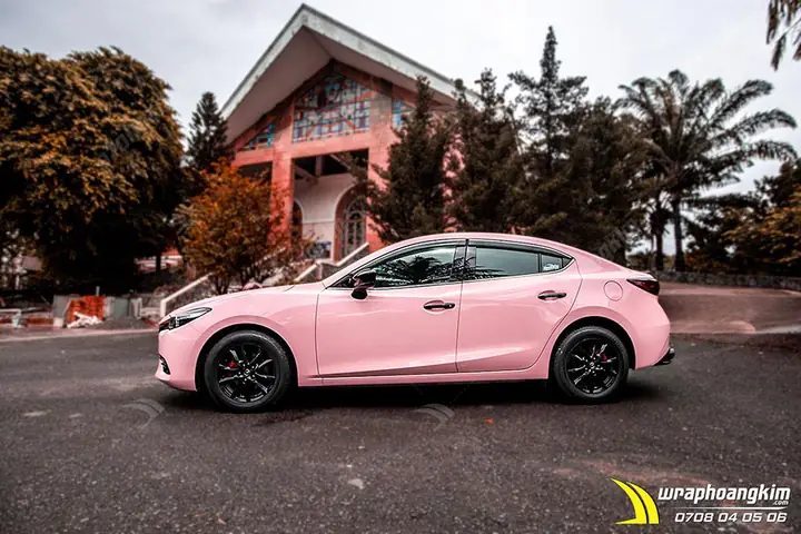 Mazda 3 Hồng: Tổng Quan Chi Tiết Về Tông Màu Nổi Bật