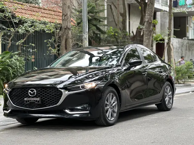 Mazda 3 Màu Đen: Lựa Chọn Tinh Tế Cho Phong Cách Đẳng Cấp