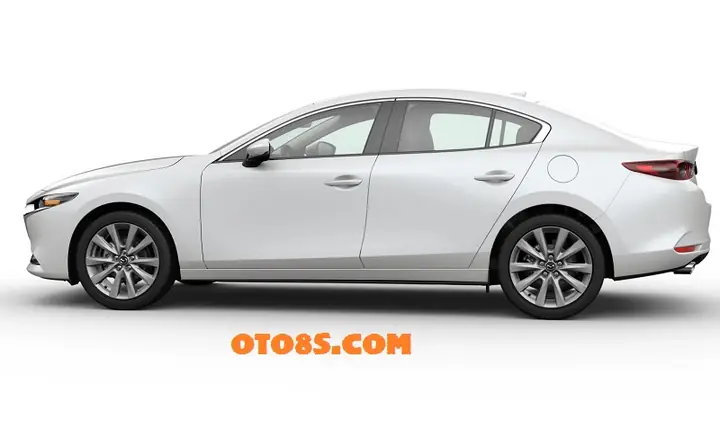 Mazda 3: Trắng Ngọc Trai Hay Đỏ Ruby - Lựa Chọn Nào Phù Hợp Với Bạn?