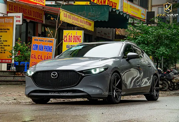 Mazda 3 Màu Xi Măng: Xu Hướng Mới Hay Lựa Chọn Tinh Tế?