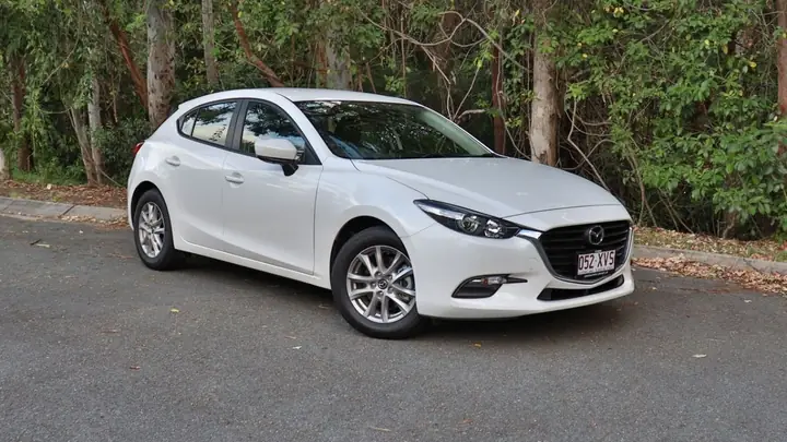 Đánh Giá Chi Tiết Mazda 3 Neo 2026: Sedan Nhật Bản Đáng Giá Trong Phân Khúc?
