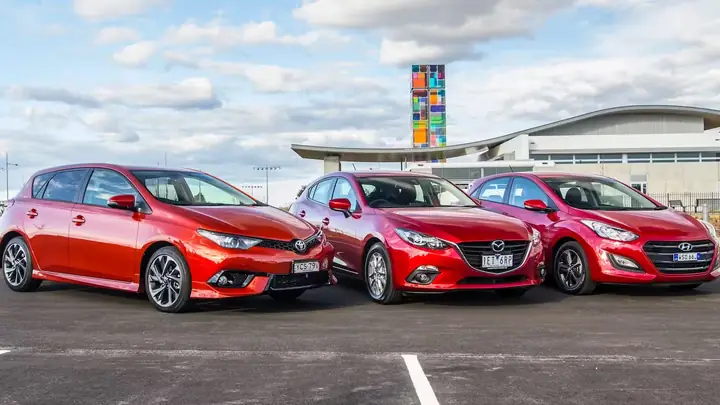 Mazda 3 Và Hyundai I30: Cuộc Đối Đầu Xe Sedan Hạng C Đáng Cân Nhắc