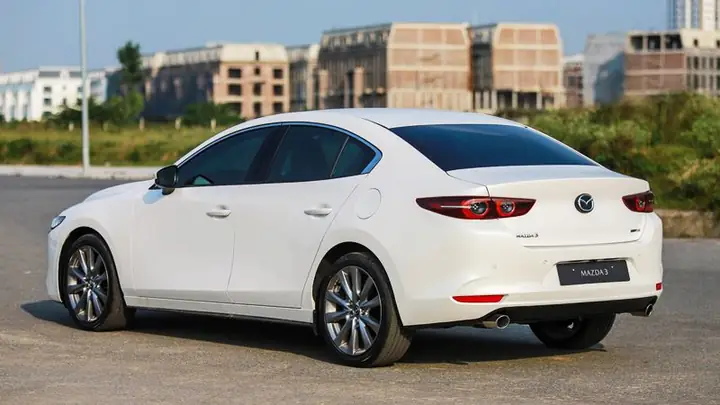 Khám Phá Giá Và Ưu Đãi Mazda 3 Sedan Cho Người Mua Tại Phú Thọ