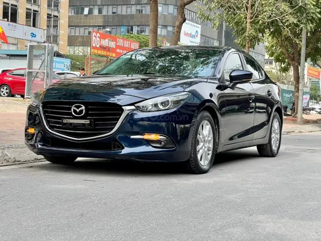 Mazda 3 Sedan 1.5l Facelift Blue Cavansite: Đánh Giá Chi Tiết Và Những Điều Cần Biết