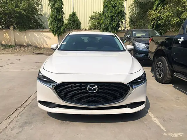 Mazda 3 Sedan 2.0 Bản Tiêu Chuẩn: Chi Tiết, Ưu Nhược Điểm & Vì Sao Vẫn Là Lựa Chọn Hấp Dẫn