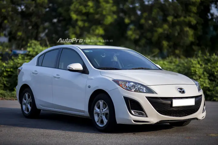 Mua Bán Mazda 3 Cũ: Hướng Dẫn Chọn Xe Sedan Giá Rẻ