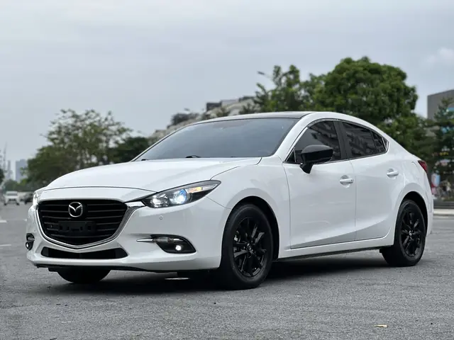 Đánh Giá Chi Tiết Mazda 3 Sedan White: Lựa Chọn Hoàn Hảo Cho Phong Cách Tích Cực