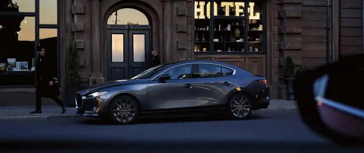 So Sánh Các Phiên Bản Mazda3 Sedan Cho Người Mua Tại Canada