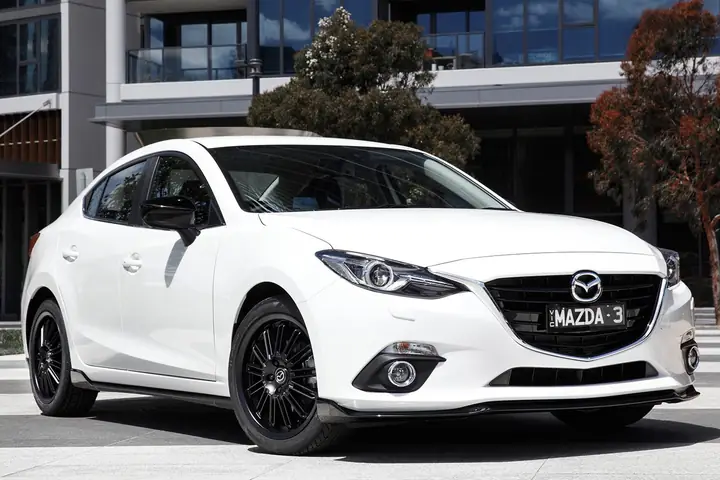 Đánh Giá Chi Tiết Mazda 3 Sp25: Động Cơ 2.5l Mạnh Mẽ