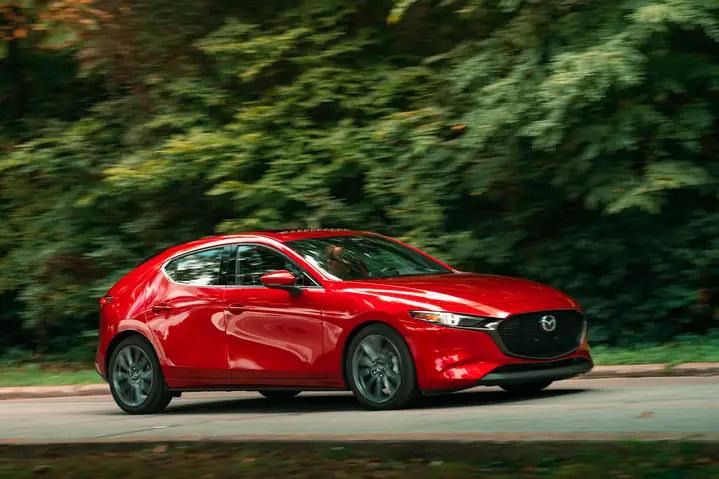 So Sánh Mazda 3 Sport Với Các Xe Thể Thao Hạng Trung