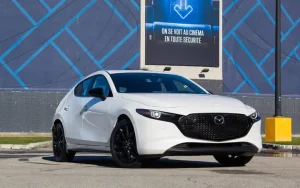 Đánh Giá Mazda3 Sport: Các Phiên Bản Luxury & Premium Cho Người Mua Thông Minh