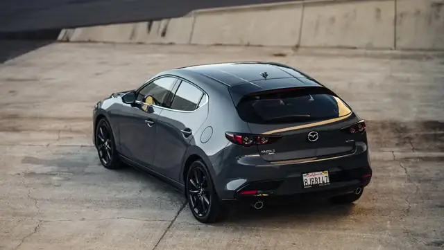 So Sánh Mazda 3 Hatchback Vs Sedan – Đánh Giá Chi Tiết Cho Người Mua So Sánh Mazda 3 Hatchback Vs Sedan – Đánh Giá Chi Tiết Cho Người Mua