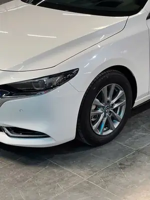 Đánh Giá Chi Tiết Mazda 3 Tại Tp.hcm: Lựa Chọn Hatchback Đẳng Cấp Cho Đô Thị Sôi Động