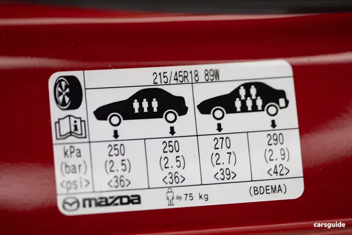 Cách Đặt Áp Suất Lốp Mazda Đúng Chuẩn Cho Mọi Mẫu Xe