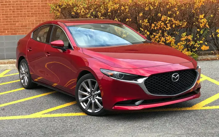 Mazda 3 Đã Qua Sử Dụng: Đánh Giá Chi Tiết Từ A Đến Z Mazda 3 Đã Qua Sử Dụng: Đánh Giá Chi Tiết Từ A Đến Z
