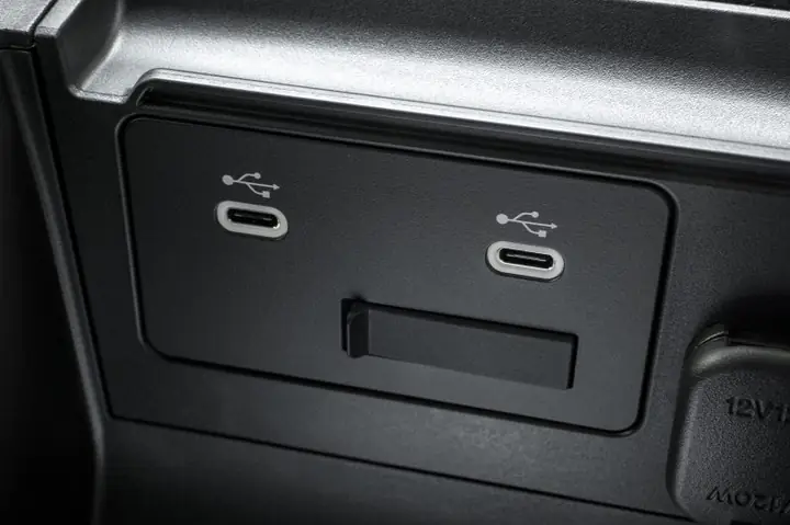 Cổng Usb Trên Mazda 3: Thông Số, Cách Sử Dụng Và Vấn Đề Thường Gặp