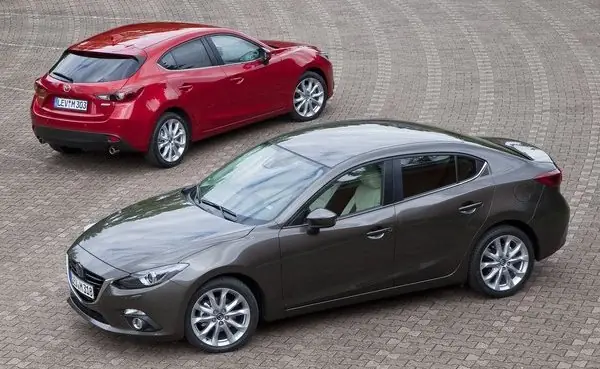 So Sánh Mazda Axela Và Mazda 3: Đánh Giá Chi Tiết Cho Người Mua