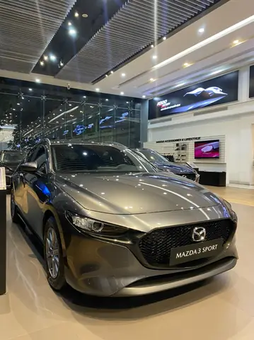 So Sánh Giá Và Ưu Đãi Mazda 3 Màu Xám Cho Người Mua