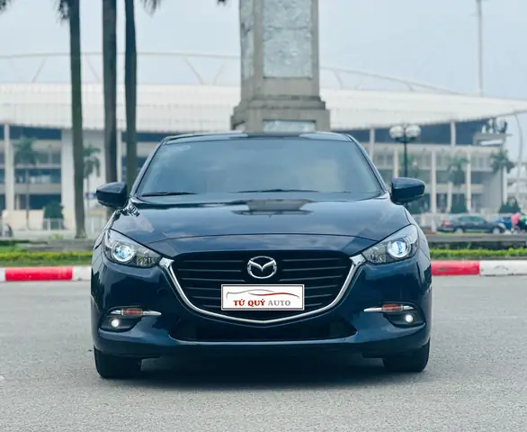 Mazda 3 Xanh Đen: Vẻ Đẹp Độc Đáo, Nổi Bật Giữa Đám Đông