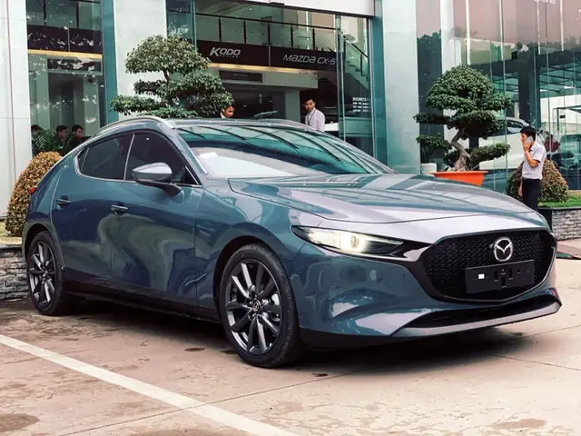 Mua Mazda 3 Màu Xám: Hướng Dẫn Chọn Màu Và Ưu Đãi Mua Mazda 3 Màu Xám: Hướng Dẫn Chọn Màu Và Ưu Đãi