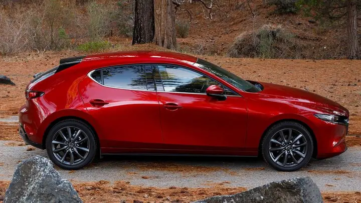 Mazda 3 Xe Hay: Lý Do Vì Sao Được Ưa Chuộng Mazda 3 Xe Hay: Lý Do Vì Sao Được Ưa Chuộng