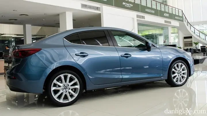 Khám Phá Màu 42b Blue Reflex Trên Mazda 3: Đặc Điểm Và Lựa Chọn