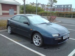 Hướng Dẫn Mua Mazda 323 1998: Kiểm Tra, Giá Và Lưu Ý