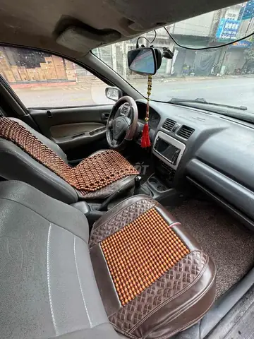 Mazda 323 2000 Số Sàn: Góc Nhìn Chi Tiết Cho Người Quan Tâm