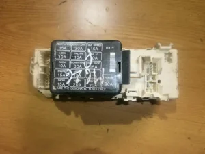 Hướng Dẫn Đọc Và Thay Thế Hộp Cầu Chì Mazda 323 Cho Mọi Năm