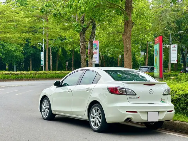 Mazda 3 Otofun: Đánh Giá Chi Tiết Dòng Xe Thể Thao, Vui Lái Nhật Bản