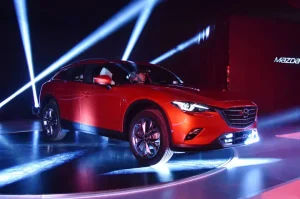 Mazda 4 2017: Đánh Giá Chi Tiết Từ Thiết Kế Đến Trải Nghiệm Lái