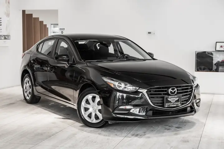 Xem Bảng Giá Xe Mazda 2026: Giá Niêm Yết & Ưu Đãi Dành Cho Người Mua Xem Bảng Giá Xe Mazda 2026: Giá Niêm Yết & Ưu Đãi Dành Cho Người Mua