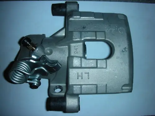 Hướng Dẫn Thay Thế Brake Caliper Mazda 5 Cho Người Mới