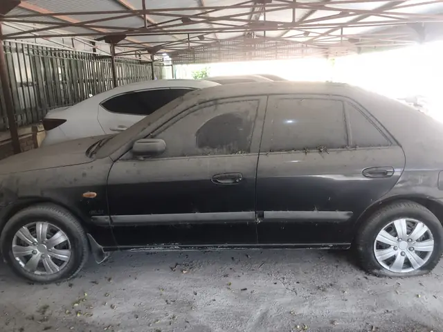 Mazda 5 Chỗ Sản Xuất Năm 2001: Lựa Chọn Nào Cho Người Dùng Hiện Nay?