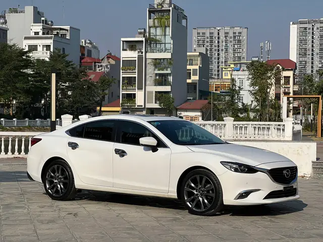 Mazda 6 2.0 At 2026: Đánh Giá Chi Tiết Và Lý Do Nên Mua?