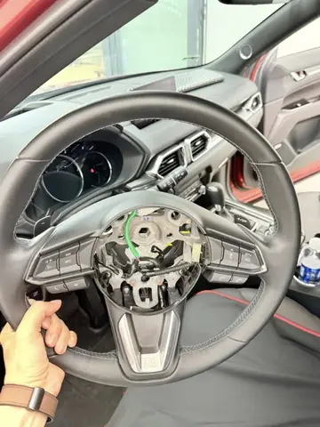 Mazda 6 2.0 Lẫy Chuyển Số Tay: Nâng Tầm Trải Nghiệm Lái Xe