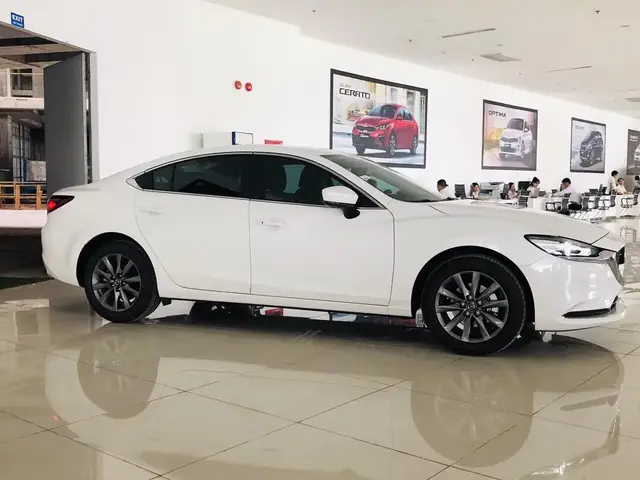 So Sánh Mazda 6 2.0l Luxury: Thông Số, Giá Và Tính Năng Nổi Bật