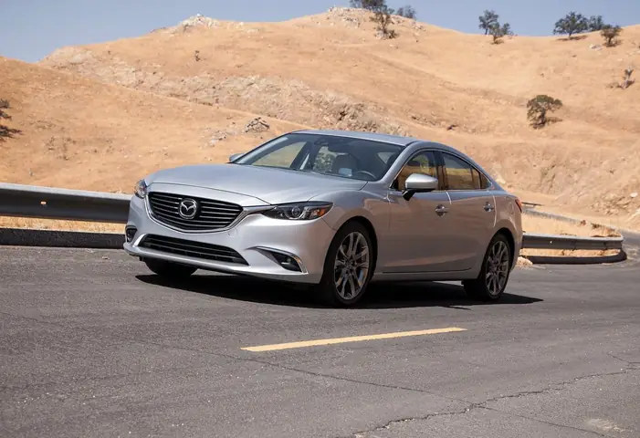 So Sánh Giá Mazda 6 2016 Và Lựa Chọn Phiên Bản Phù Hợp