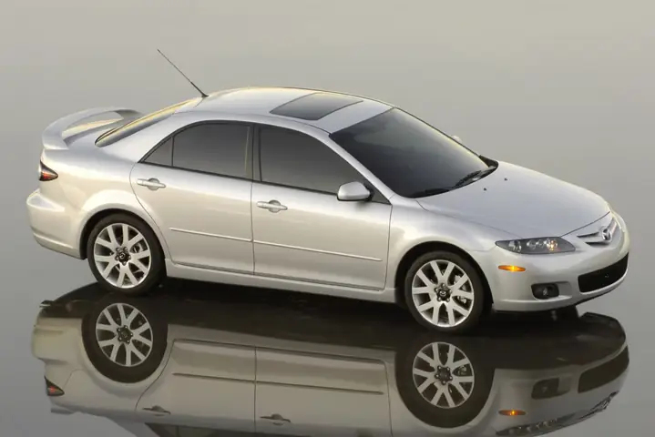 Đánh Giá Chi Tiết Mazda 6 2006: Có Đáng Mua Về Năm 2026?