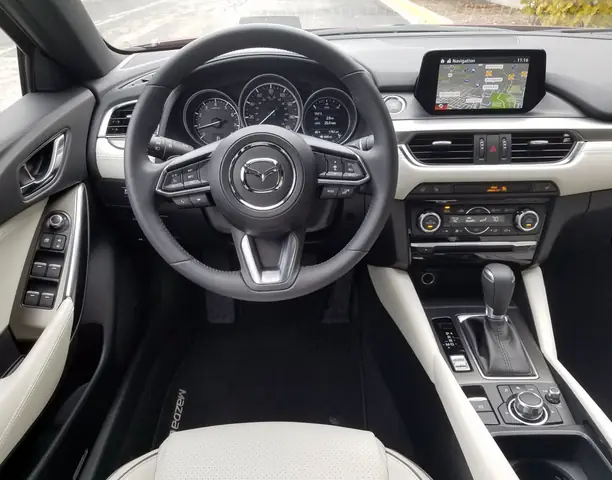 Khám Phá Chi Tiết Nội Thất 2017 Mazda6 Cho Người Yêu Xe