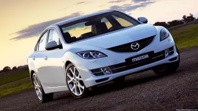 Đánh Chi Tiết Mazda 6 Active: Phiên Bản Trang Bị Thể Thao Có Đáng Mua?