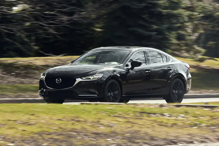 Mazda 6 Black: Toàn Diện Về Phiên Bản Màu Đen Sang Trọng Mazda 6 Black: Toàn Diện Về Phiên Bản Màu Đen Sang Trọng