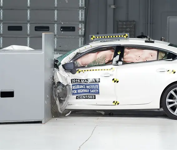 Crash Test Mazda 6: Đánh Giá An Toàn Chi Tiết